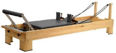 Fabrica venta Equipos de Pilates Reformer Mat Trapecio Chair